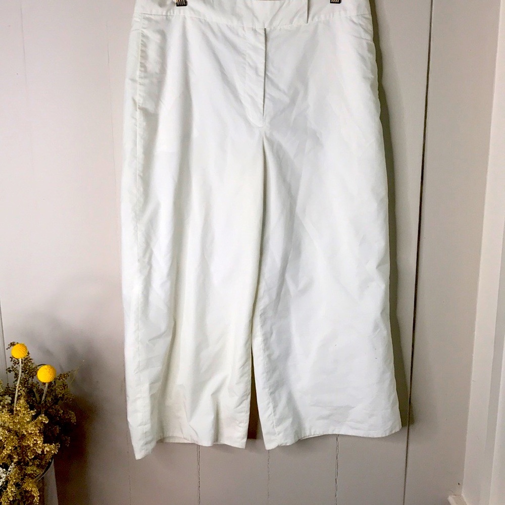 Marc Jacobs white cropped pants 8